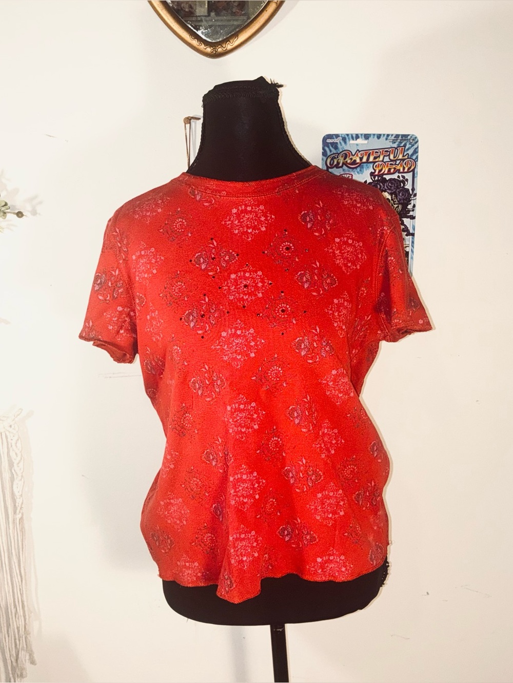 Vintage-Inspired Gloria Vanderbilt Tee (M)